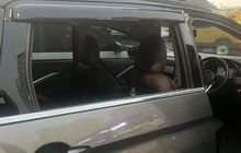 Petaka Main Padel Sore-sore, Pemilik Mitsubishi Xpander Syok Lihat Kaca Pintu Tengah Sisi Kanan