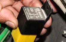 Gak Perlu Alat Khusus, Begini Cara Cek Relay Mobil Bekas Dari Gejala Kerusakan