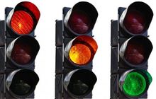 Waspada Ngegas Di Traffic Light, Lampu Kuning ke Merah Cepat Banget