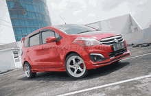 Modifikasi Suzuki Ertiga GX 2014, Electric Red Elegant