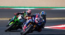 Hasil Race 2 WorldSBK Prancis 2021 - Toprak Razgatlioglu Kembali Kalahkan Jonathan Rea