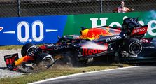 Max Verstappen Dituduh Sengaja Tabrak Lewis Hamilton di F1 Italia 2021, Layak Dapat Hukuman Berat 