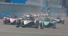 Cuaca Panas Bikin Pembalap Ketar-ketir di Formula E Jakarta 2022, Salah-salah Bisa Jadi Gagal Finish