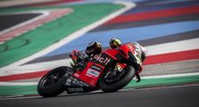 Ducati Mendominasi Race 1 WorldSBK Emilia Romagna 2022, Alvaro Bautista Juara, Toprak Gagal Finis