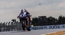 Hasil Race 1 WorldSBK Inggris 2022 - Toprak Razgatlioglu Menang Telak, Jonathan Rea Manfaatkan Crash Alvaro Bautista