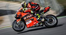 Hasil Race 2 WorldSBK Portugal 2022 - Alvaro Bautista Bungkam Dominasi Toprak Razgatlioglu
