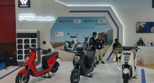 Honda Kasih Diskon Buat EM1 e: Di PEVS 2024, Harganya Tinggal Segini 