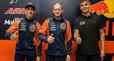Bukan Dani Pedrosa, Inilah Sosok Bos Baru KTM di MotoGP 2025