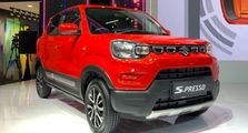 Mobil Murah Irit BBM, Cicilan Suzuki S-Presso Tipe MT Mulai Segini