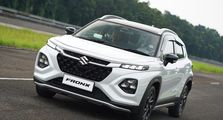 Komparasi Compact SUV Hybrid, Lebih Murah Daihatsu Rocky atau Suzuki Fronx?