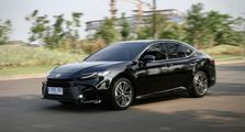 Lebaran Tersohor Tetap Irit, Segini Konsumsi BBM Toyota Camry Hybrid