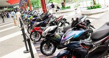 CUSTOMAXi 2025 Jabodetabek Sajikan Parade Matic Cantik Penuh Kreativitas