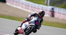 Naik 15 Posisi dari Start, Veda Ega Pratama Finish P5 dan Cetak Lap Time Tercepat di Moto3 Ceko