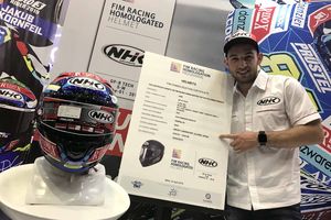 Pembalap Moto3 Ini Takjub Ketika Helm Nhk Lolos Homologasi Fim Di Motogp Gridoto Com