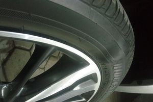 Ban Mobil Benjol Sebesar Bakpau Apakah Masih Bisa Diperbaiki Halaman 2 Gridoto Com<script async src=