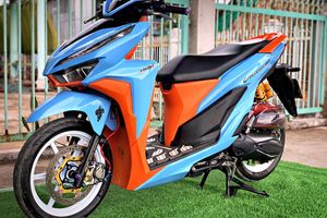 Modifikasi Honda Vario 150 Makin Stylish Pakai Livery Ala Gulf Racing Halaman 2 Gridoto Com