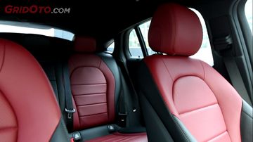 Ini Hasil Lengkap Test Drive Mercedes Benz Glc 300 Coupe Amg Line Gridoto Com