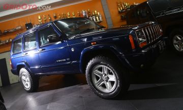 Cari Jeep Cherokee Xj Bekas Kenali Dulu Model Yang Ada Di Indonesia Gridoto Com