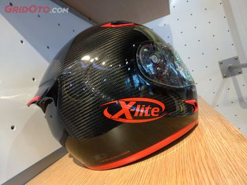 Helm sale carbon kevlar