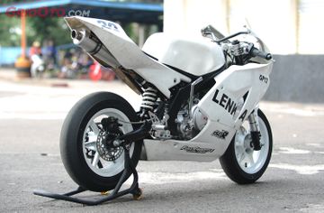 Buka Fairingnya Kita Lihat Spesifikasi Lengkap Motor Balap Mini