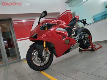 Motor Sultan Ducati Panigale V4 Di Indonesia Tembus Rp 2 Miliar