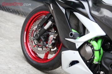 Main Polosan Modifikasi Kawasaki Zx636 Ternyata Bisa Tebus Ayla Baru Semua Halaman Gridoto Com