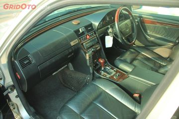 Interior Mercy C Class W202 Makin Mewah Dijejali Aksesori Tuner Khas 90 An Gridoto Com