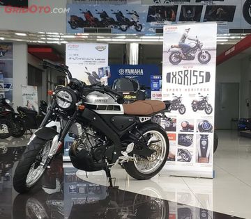 Yamaha Xsr 155 Tampil Dengan Knalpot Underbelly Simpel Tapi Manis Gridoto Com
