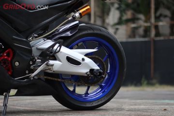 Cover arm r15 shop