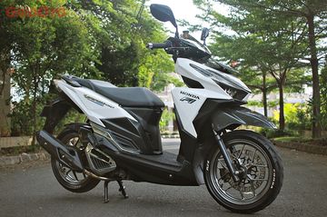 Seken Keren - Honda Vario 150 LED Old, Pionir Skutik Sporty 150 cc ...