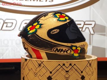 Ini Kata Karel Abraham Dan Jules Danilo Tentang Helm Nhk Gp Rtech Gridoto Com