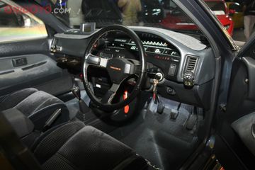 Interior Toyota Corolla Twincam Ini Juga Sarat Dengan Part Oem Yang Langka Gridoto Com