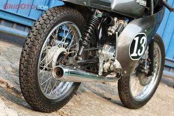 Cukup Ubahan Simpel Bikin Honda Gl 100 Jadi Motor Balap Jadul Gridoto Com