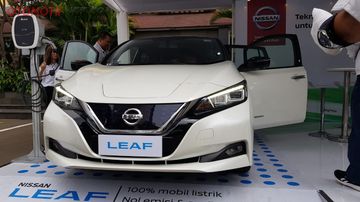 nissan leaf punya fitur mirip handphone