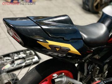 Ninja 150 RR Buntut Jadi lancip Pakai Single Seat Rp 400 Ribuan