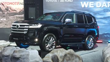 Hadir Dalam Dua Varian, Berikut Detail Harga Toyota All New Land ...