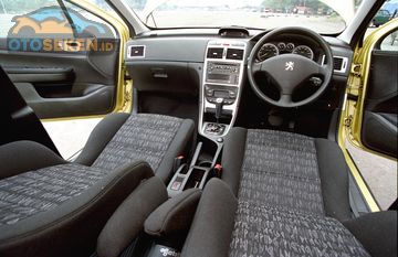 Peugeot 307 Xs Sport Hatchback Prancis Yang Punya Inner Beauty Gridoto Com