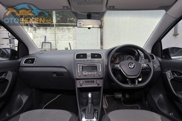 VW Polo 1.2 TSI 2016, Kapasitas Mesin Kecil Tapi Larinya Kencang -  GridOto.com