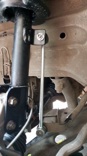 Stabilizer Si Pembuat Mobil Melaju Stabil Rusak Kalau Kecelakaan Gridoto Com
