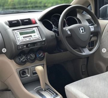 Honda City i-DSI Matik Tahun 2003, Kondisi Mulus Luar Dalam 