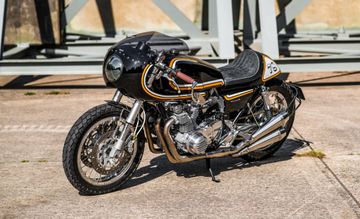 Suzuki Gs750 Cafe Racer Tampil Klasik Berkat Fairing Ducati 750ss Semua Halaman Gridoto Com