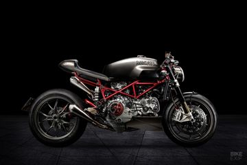 Ducati Monster S4RS Jadi Cafe Racer 