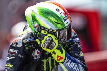 Lihat Lagi Lima Helm Spesial Valentino Rossi Setiap MotoGP Italia -  GridOto.com