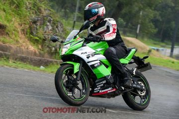 Komparasi Turing Motor Sport 250 Cc Dijajal Jakarta Purwakarta Mana Yang Paling Asik Buat Jalan Jauh Gridoto Com