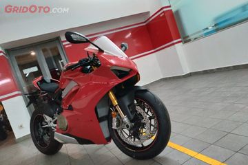 Harga v4s hot sale