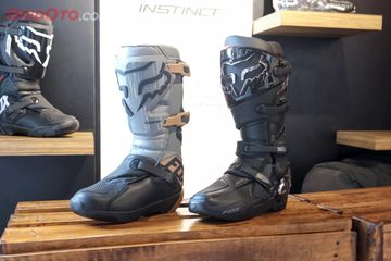 Yang Hobi Trabasan Harus Tahu Ini Bedanya Sepatu Motocross Murah dan Mahal GridOto