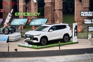 Satu Basis Beda Mobil, Intip Persamaan Super Hybrid Chery dan ...