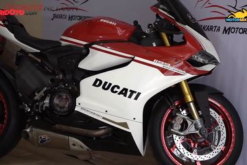 Ducati 1199 Panigale S Sampai Scrambler Sixty2 Bekas Dibanderol