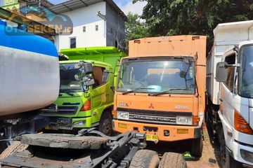 Daftar Harga Truk Bekas Berbagai Jenis di Dealer Truk Bagus ...