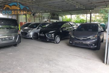 Pakai Sistem Syariah, Cek Harga dan Simulasi Cicilan Mobil Bekas ...